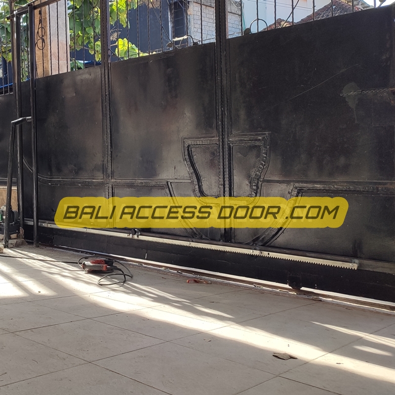 Pintu Gerbang Online di Bali